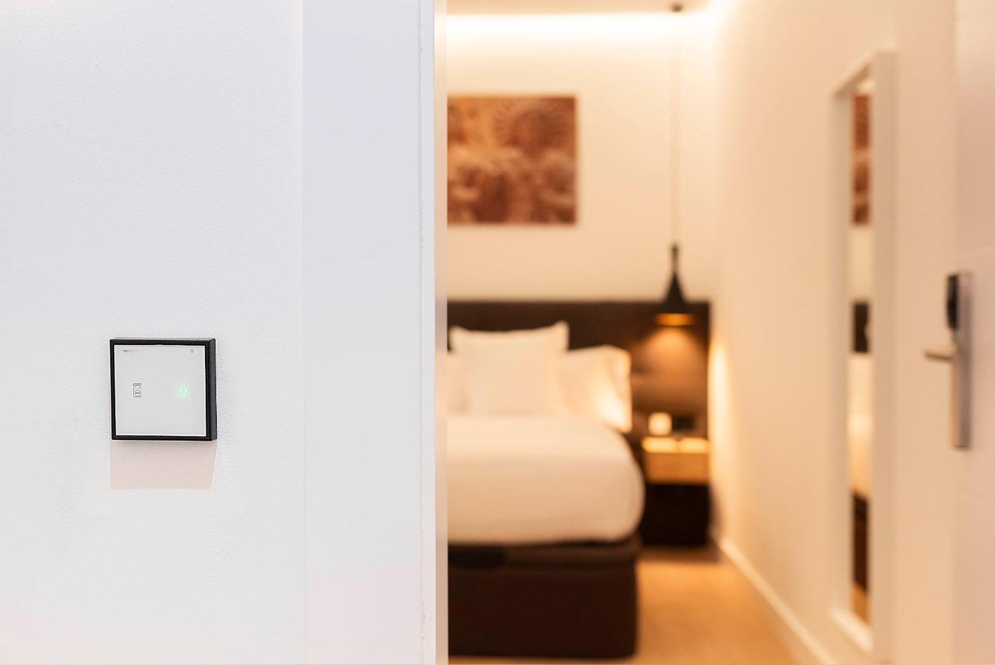 Woohoo Rooms Boutique Luna Madrid Exterior photo