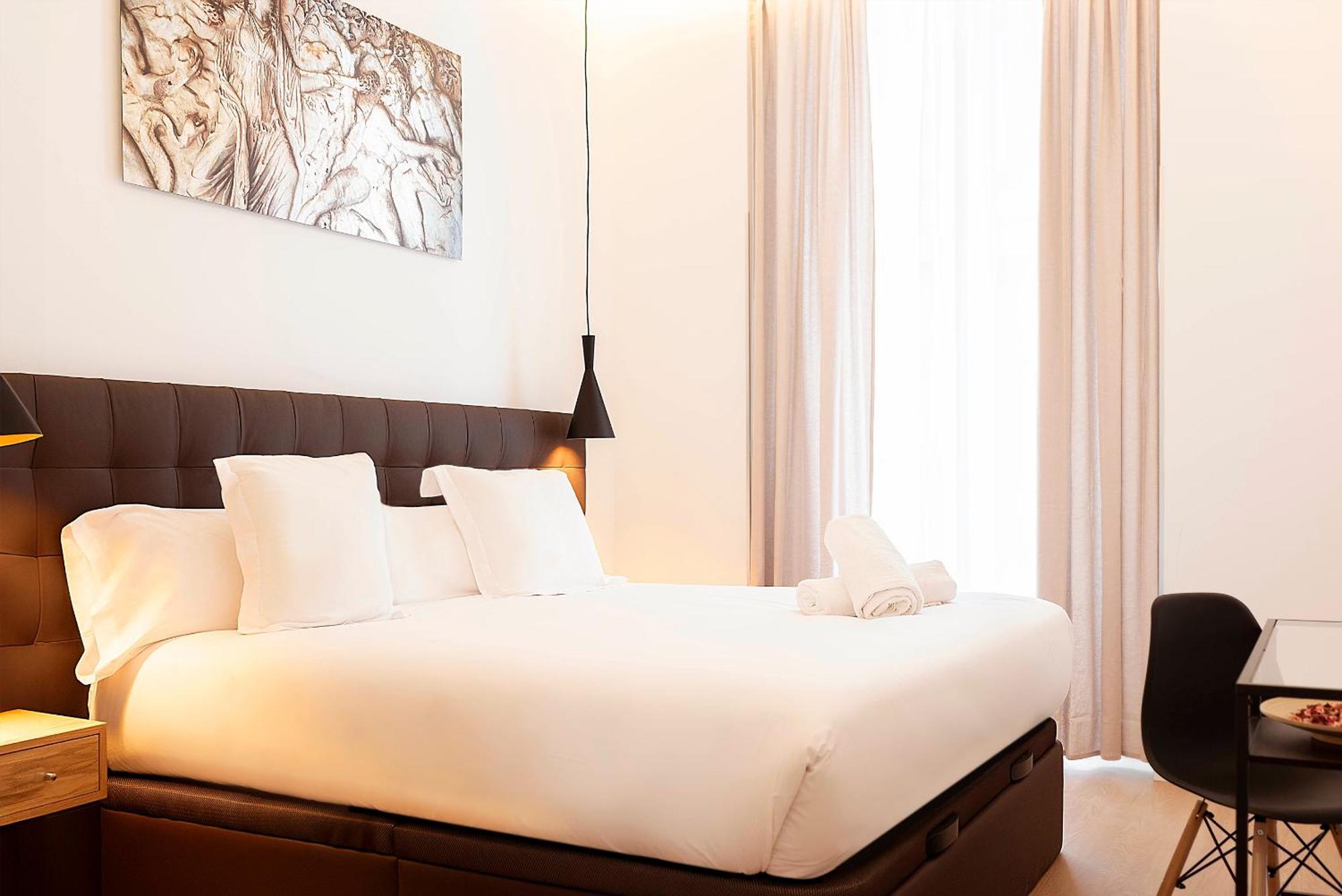 Woohoo Rooms Boutique Luna Madrid Exterior photo